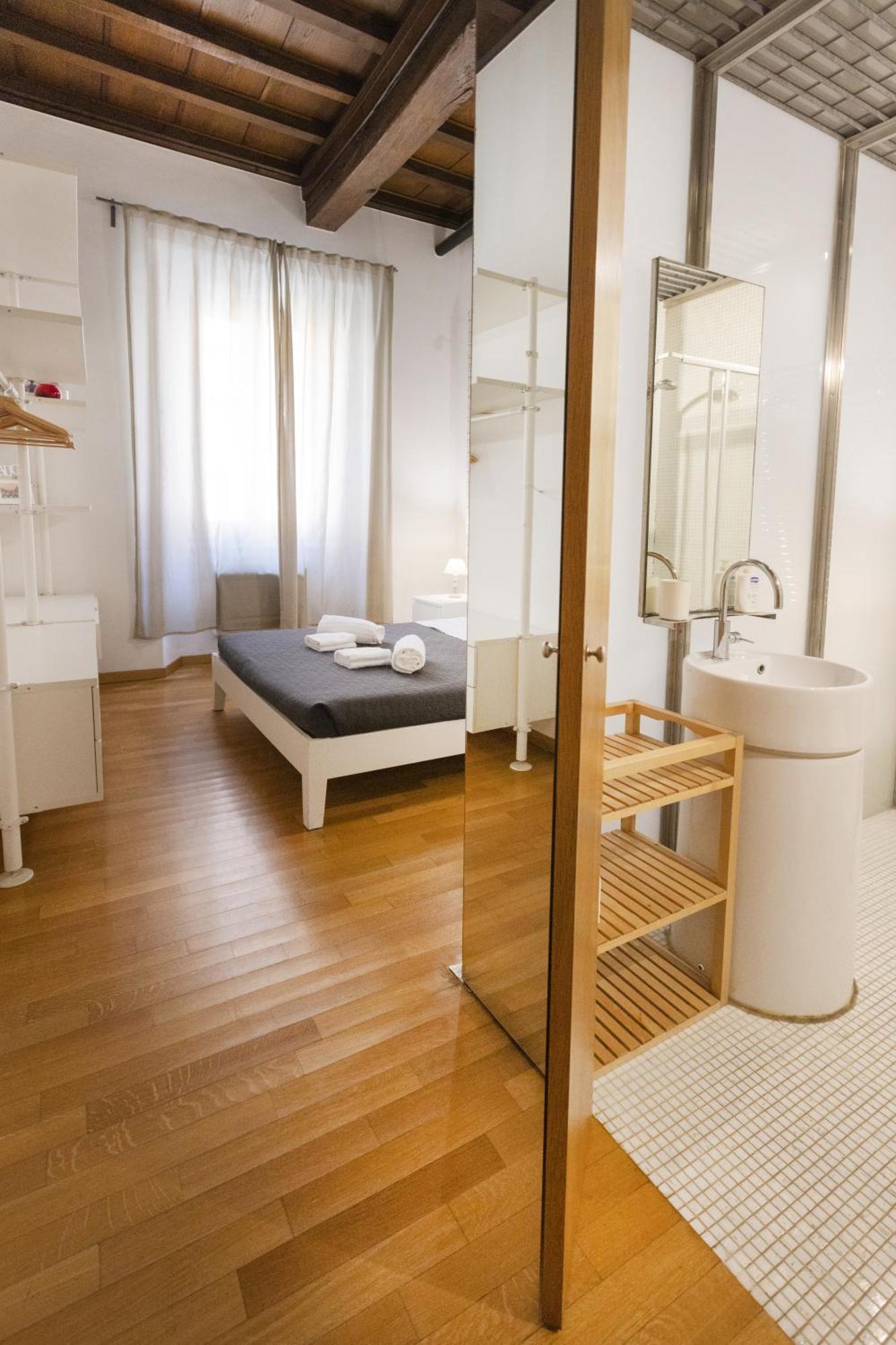 Barberini Apt Close To Fontana Di Trevi Róma Kültér fotó