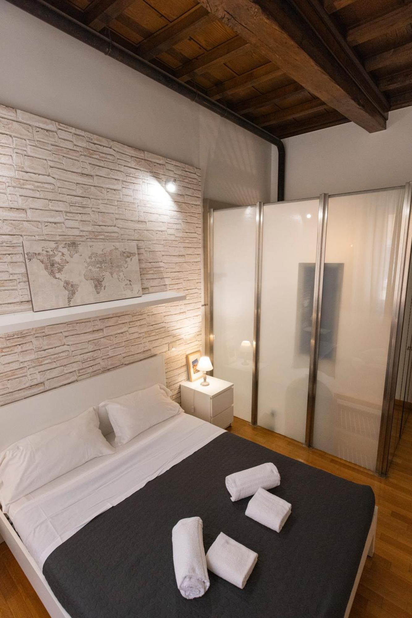 Barberini Apt Close To Fontana Di Trevi Róma Kültér fotó